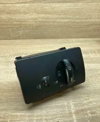 Ford Mondeo Mk III Light switch 1S7T13A024CB