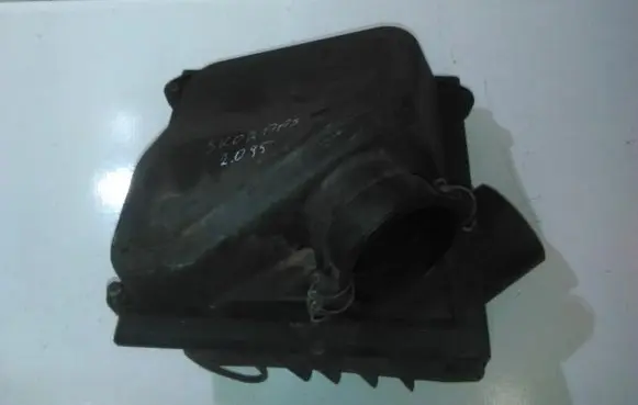 Ford Scorpio Air filter box