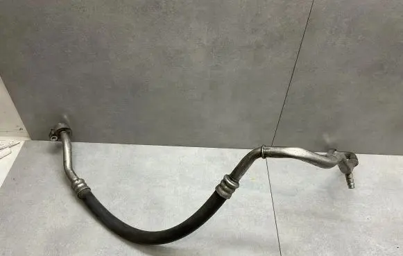 Volkswagen PASSAT B8 Air conditioning (A/C) pipe/hose 5Q0820743M