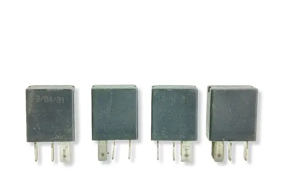 Renault Scenic I Other relay 7700414484