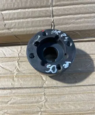 Chevrolet Captiva Crankshaft pulley 90411795