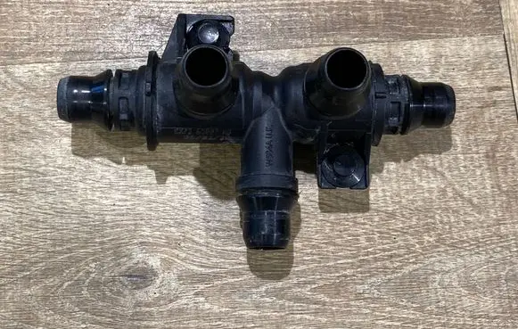 Jaguar E-Pace Air intake duct part FX7365007AB