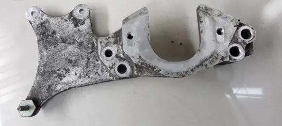 Citroen C5 Gearbox mounting bracket 1335780