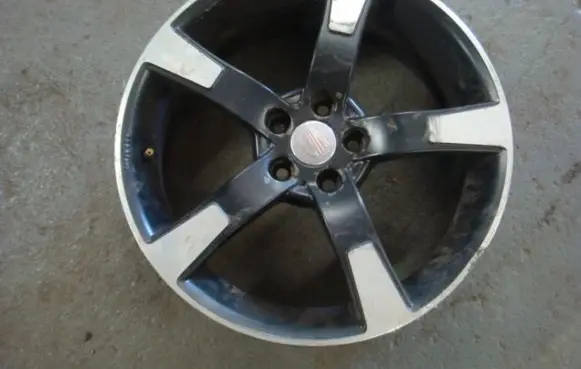 R17 alloy rim