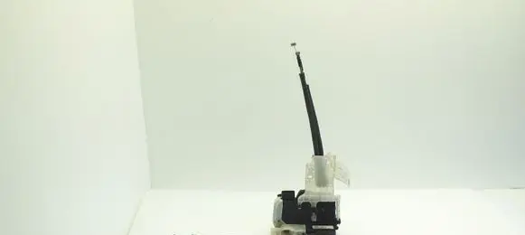 Hyundai ix35 Front door lock 813202Y020