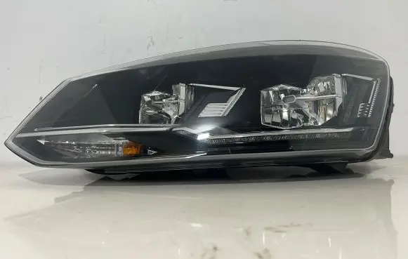 Volkswagen Polo V 6R Headlight/headlamp 6C1941773 1EA01203441