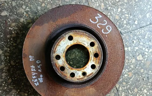 Opel Zafira B Front brake disc
