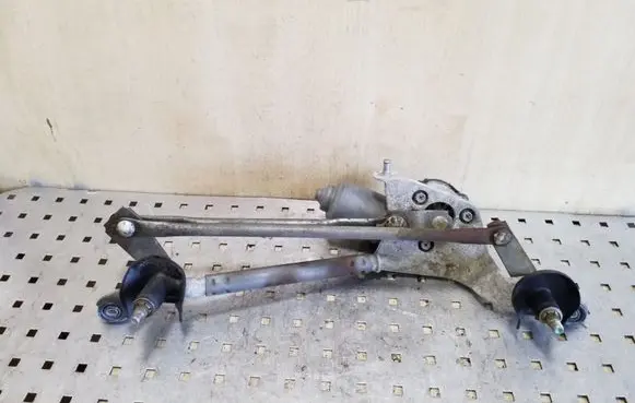 Front wiper linkage