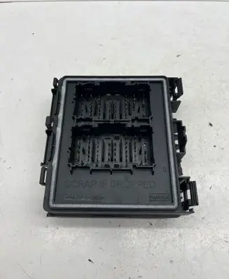 Ford Focus Fuse module JX6T14D068BD M0R0CC0 7830653014