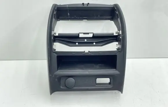 BMW 5 G30 G31 G38 Rear air vent grill 108259868C 9493421