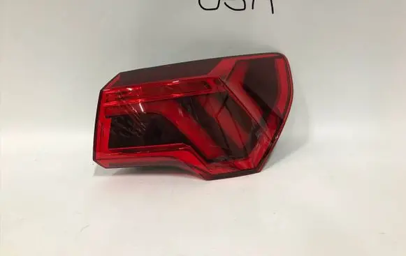 Audi Q3 F3 Rear/tail lights 83A945092A