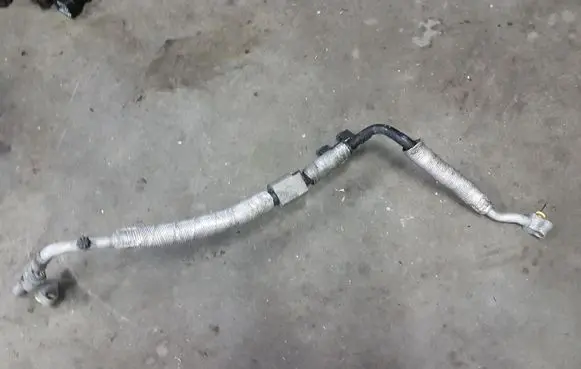 BMW 7 E65 E66 Air conditioning (A/C) pipe/hose 6942885