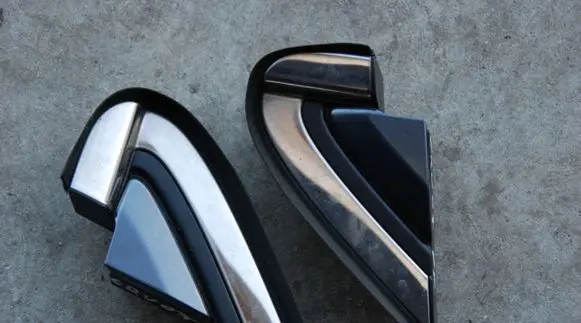 Honda CR-V Front arch trim 140KM
