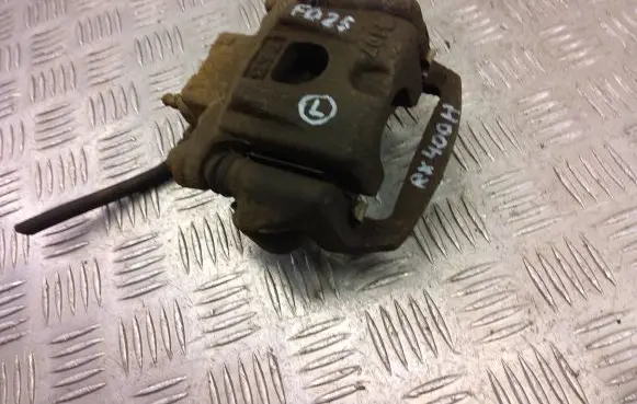 Lexus RX 330 - 350 - 400H Rear brake caliper