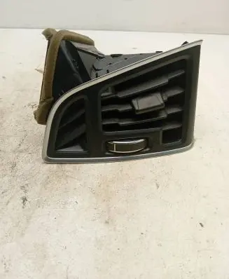 Ford C-MAX II Dash center air vent grill 7463000