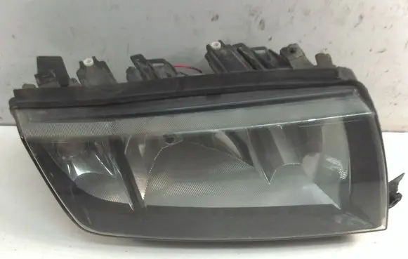 Skoda Fabia Mk1 (6Y) Headlight/headlamp 6Y1941016
