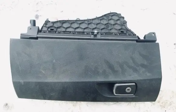 BMW 1 F20 F21 Glove box 51169226047 5116-9226047