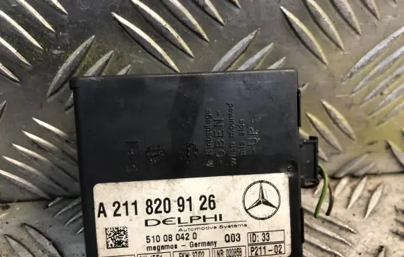 Mercedes-Benz CLK A209 C209 Alarm control unit/module 2118209126