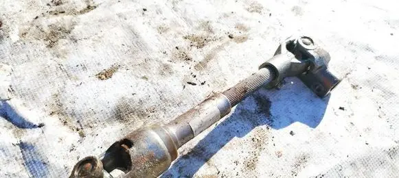 Toyota Avensis T250 Steering column universal joint 