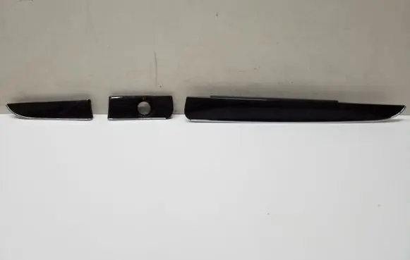 Chrysler Town u0026 Country V Panel trim 1RB77AAAAB 1RB73AAAAB 1RB81AAAAB