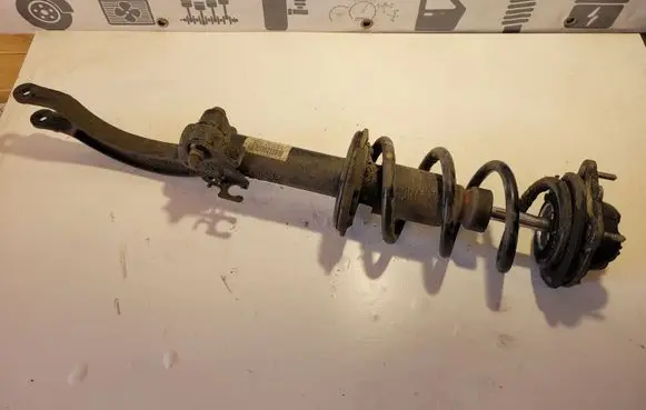 Audi A6 C7 Front shock absorber with coil spring 4G0031M