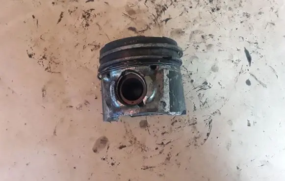 Citroen C3 Picasso Piston NOCODE