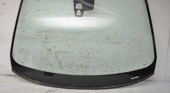 Volvo XC60 Front windscreen/windshield window 