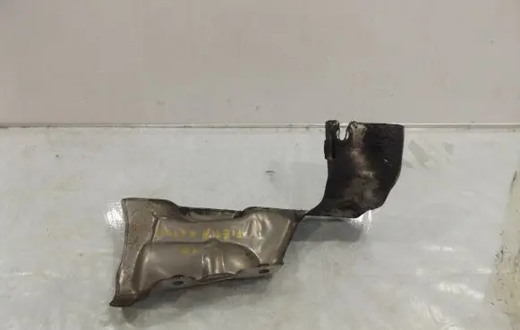 Ford Fiesta Battery tray heat shield 