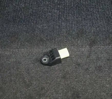 Lexus CT 200H Airbag deployment crash/impact sensor 8983175010