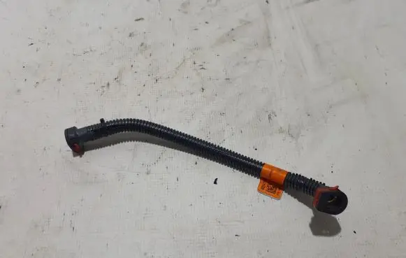 Dodge Durango Air intake hose/pipe 05147252AA