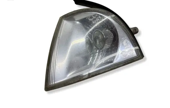 Front indicator light