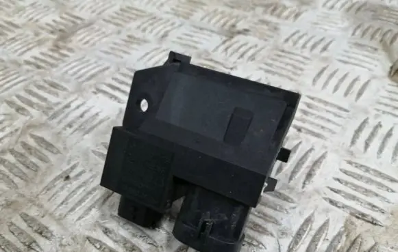 Nissan Micra K14 Heater blower motor/fan resistor 255507773R 93868365 PA66GF25
