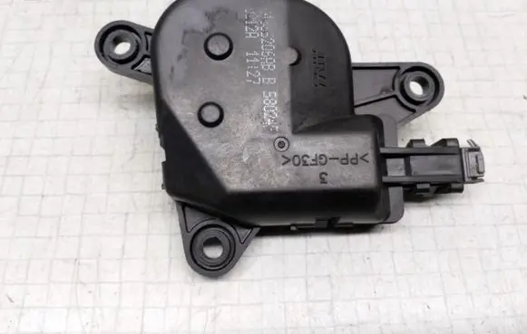 Chrysler Sebring (ST-22 - JR) Air flap motor/actuator