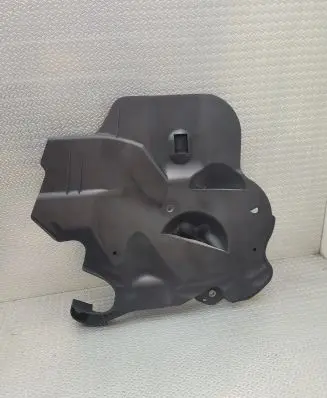 Mercedes-Benz CLS C218 X218 Timing belt guard (cover) A6420105667