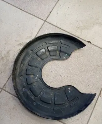 Buick Encore I Rear brake disc plate dust cover 42453981 AAFL190420003017 AAFL190420