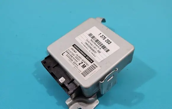 Toyota Yaris Central body control module 89650-0D316 IMPRK1375203