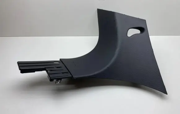 Dodge Durango (D)pillar trim (top) 1KE76DX9AD