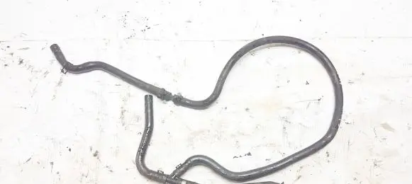 Ford Mondeo Mk III Engine coolant pipe/hose
