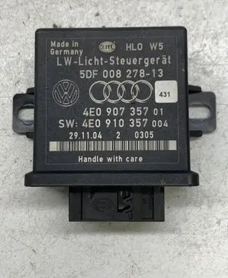 Audi A8 S8 D3 4E Light module LCM 4E0907357 4E0910357 5DF00827813