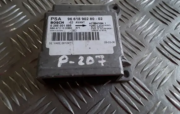 Peugeot 207 Airbag control unit/module 966189028002 0285001885