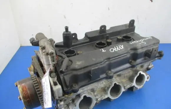 Renault Vel Satis Engine head 