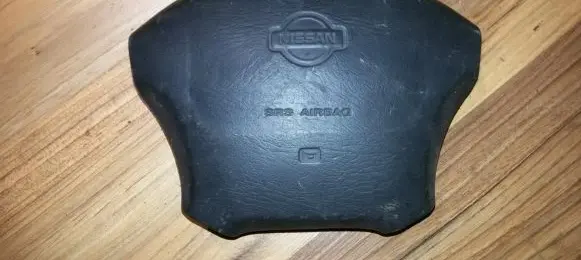 Nissan Micra Steering wheel airbag 6014892