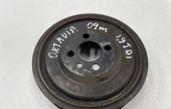 Skoda Octavia Mk2 (1Z) Crankshaft pulley 03g105243