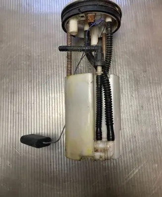 Nissan X-Trail T31 Fuel level sensor 17040JG70A AB0038955