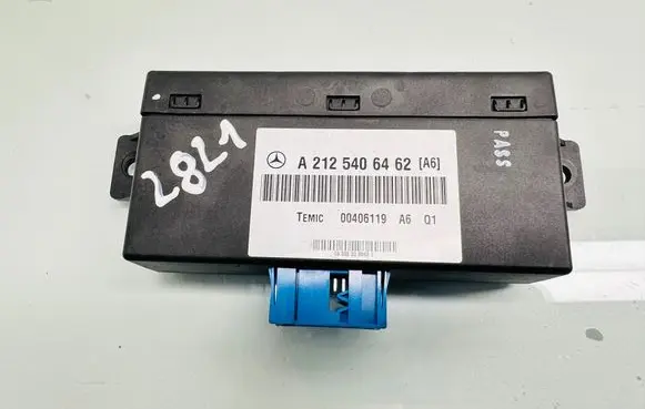 Mercedes-Benz E W212 Air suspension control unit module (rear) A2125406462 00406119