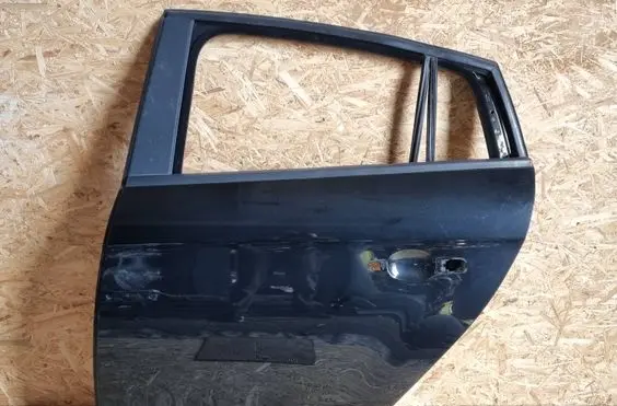 Fiat Bravo Rear door