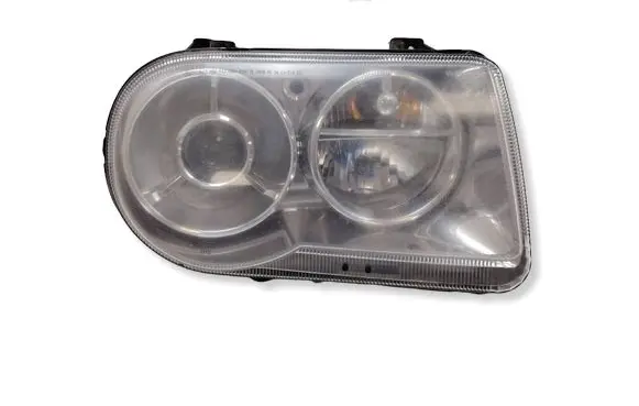 Chrysler 300 - 300C Headlight/headlamp 