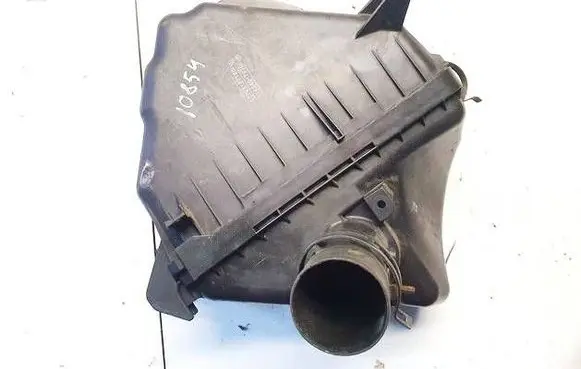 Air filter box