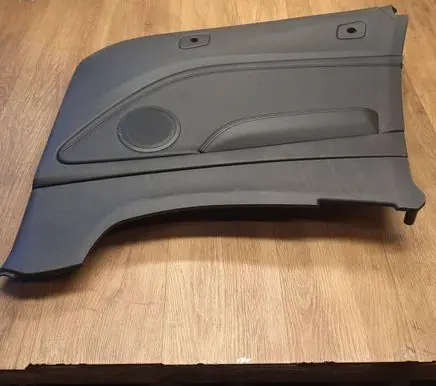 BMW 2 F22 F23 Rear seat side top trim 7311451