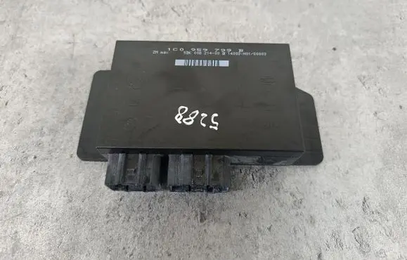 Volkswagen PASSAT B5.5 Comfort/convenience module 1C0959799B